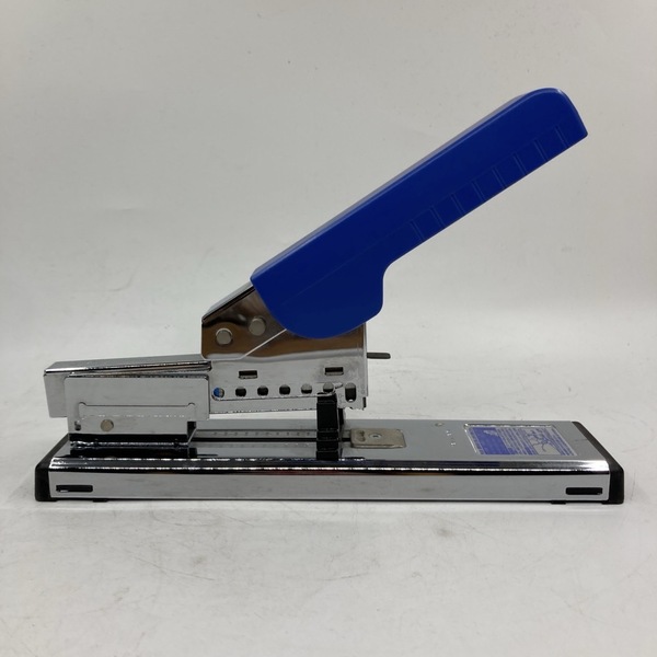 PLUS (プラス) プラス ホッチキス ST-003E 書類 冊子 文具 事務用品 業務用 ステープラー★K2572U