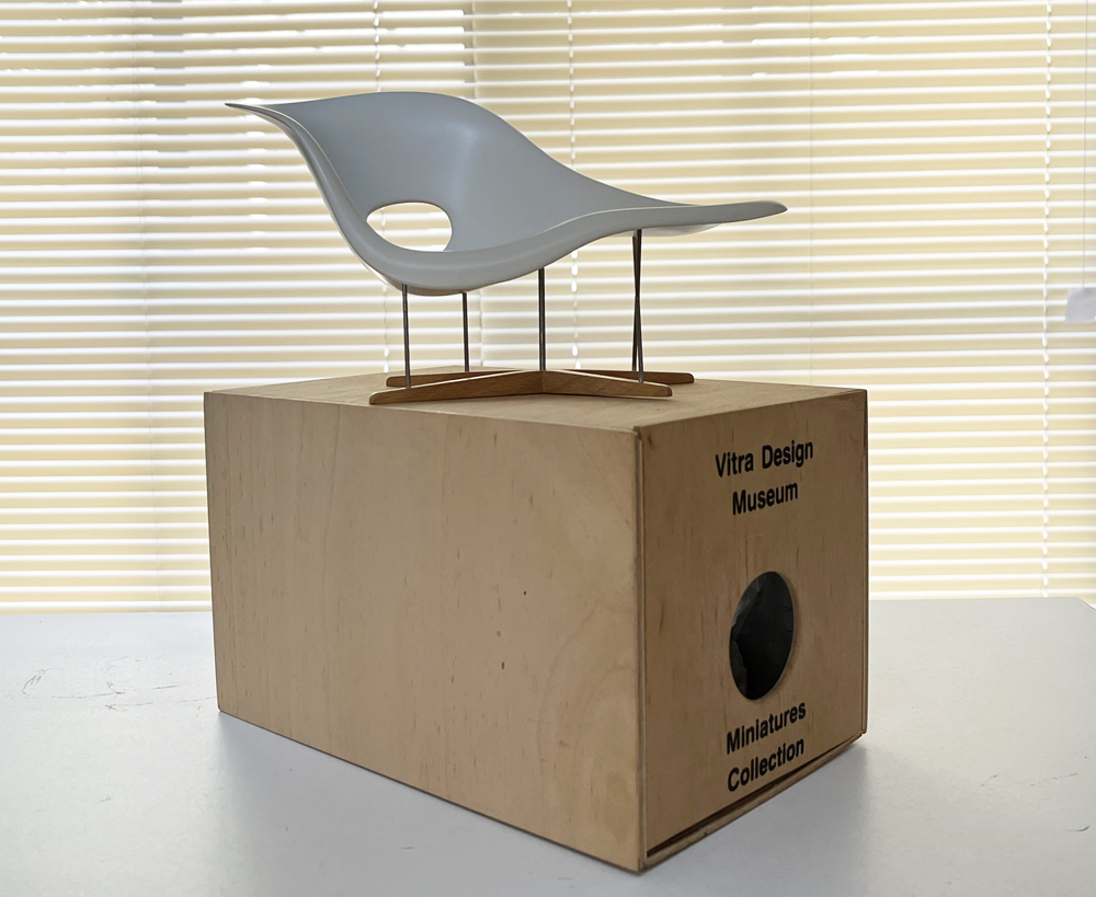 Yahoo!オークション -「vitra ミニチュア」の落札相場・落札価格 Yahoo!オークション -「vitra ミニチュア」の落札相場・落札価格