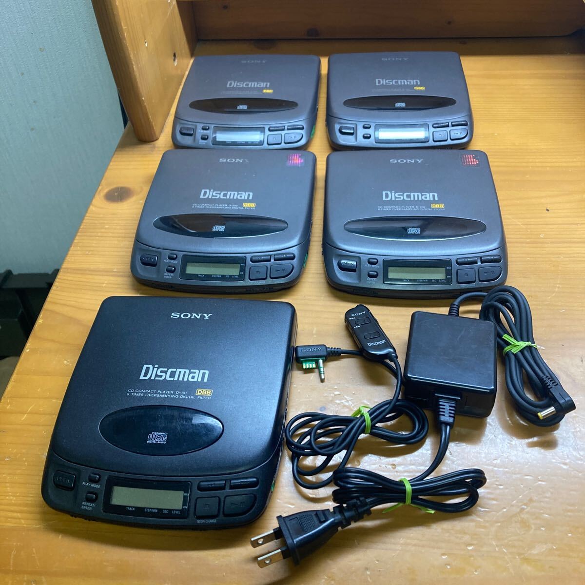 SONY CDプレーヤー Discman D-202 ジャンク品 - メルカリ