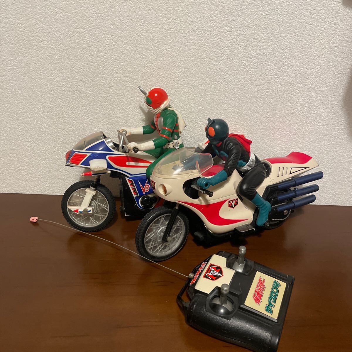 Yahoo!オークション -「仮面ライダー サイクロン号 ラジコン」の Yahoo!オークション -「仮面ライダー サイクロン号 ラジコン」の
