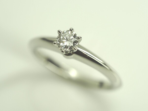更に更に値下げしました!R110 TIFFANY&Co. ティファニー ソリテール天然ダイヤモンドリング 指輪 Pt950 プラチナ D0.19ct 6号