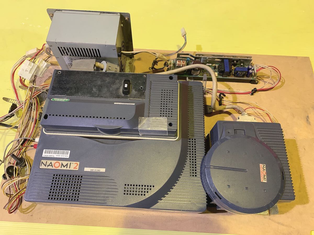 Yahoo!オークション -「(sega)頭文字d」(筐体、コントロール Yahoo!オークション -「(sega)頭文字d」(筐体、コントロール