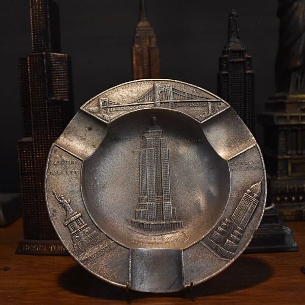 【vintage】エンパイアステートビル 灰皿 アドバタイジング antique 店舗什器 店舗ディスプレイ us 古道具 アンティーク ヴィンテージ