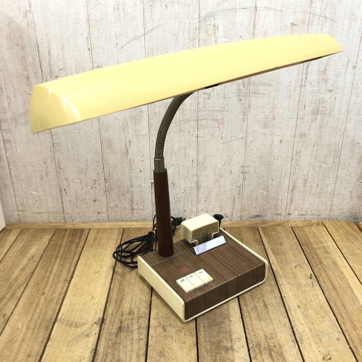 Yahoo!オークション -「ナショナル蛍光灯器具」(照明) (家具 Yahoo!オークション -「ナショナル蛍光灯器具」(照明) (家具