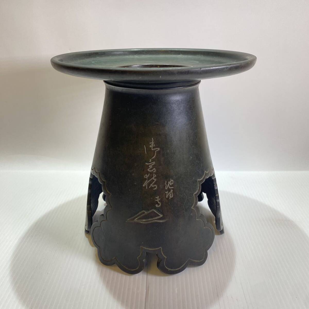Yahoo!オークション -「池坊 御玄猪」(花器) (銅製)の落札相場 Yahoo!オークション -「池坊 御玄猪」(花器) (銅製)の落札相場