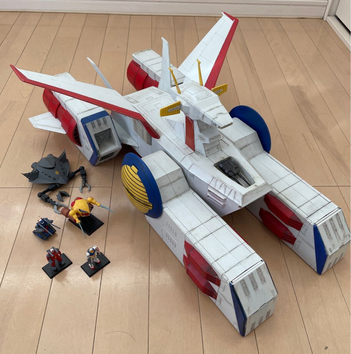 Yahoo!オークション -「ガンダムコレクション ホワイトベース Yahoo!オークション -「ガンダムコレクション ホワイトベース