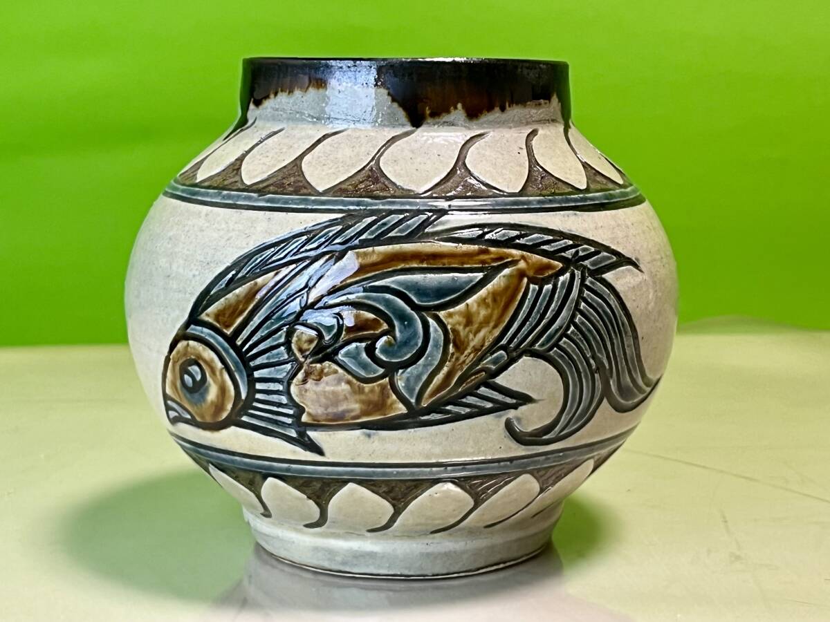 Yahoo!オークション -「金城敏男」(陶芸) (工芸品)の落札相場 Yahoo!オークション -「金城敏男」(陶芸) (工芸品)の落札相場