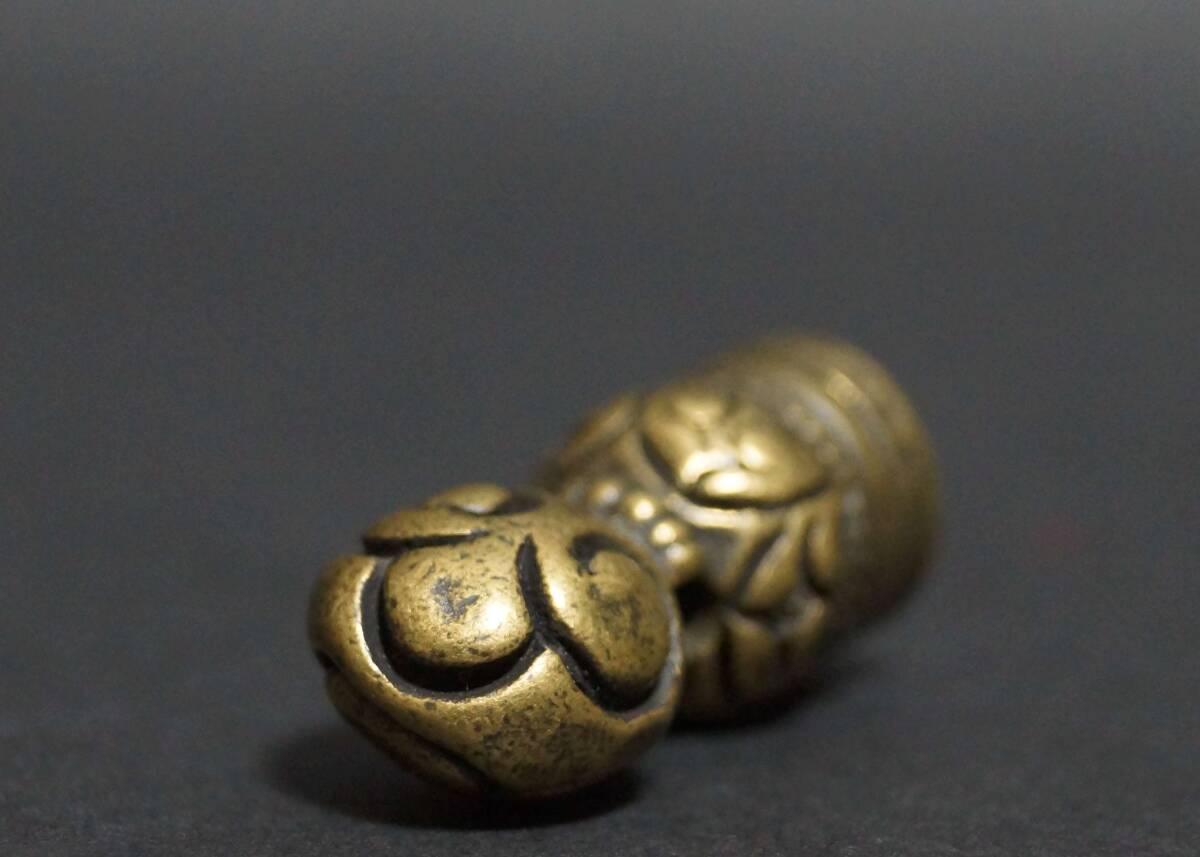 オールドチベッ仏教トクチャ 銅製印章 法螺貝文 お守り 緒締玉 提げ物 装飾品 オールドチベット仏教 トクチャ 銅製印章 法螺貝文 お守り 緒締