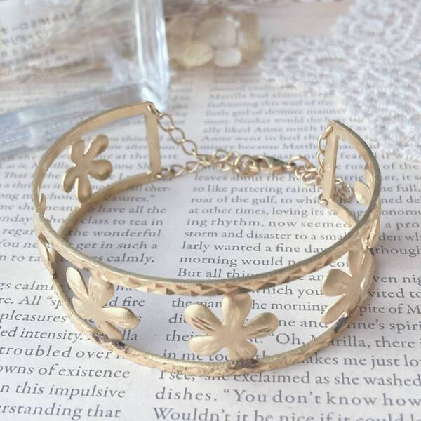 バングル ブレスレット ゴールドカラー フラワー カフ チェーン☆Vintage jewelry accessories R0067