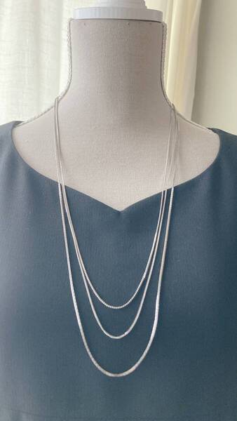ネックレス ロング 細目チェーン 3連 トリプル シンプル 大人キレイ 美品 軽量☆Vintage jewelry accessories k0982