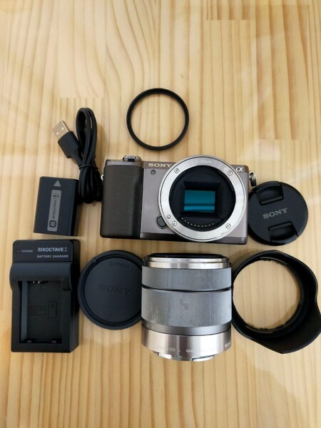 ★実用品★ SONY ソニー α5100 ILCE-5100 E 18-55mm F3.5-5.6 OSS ズームレンズ付
