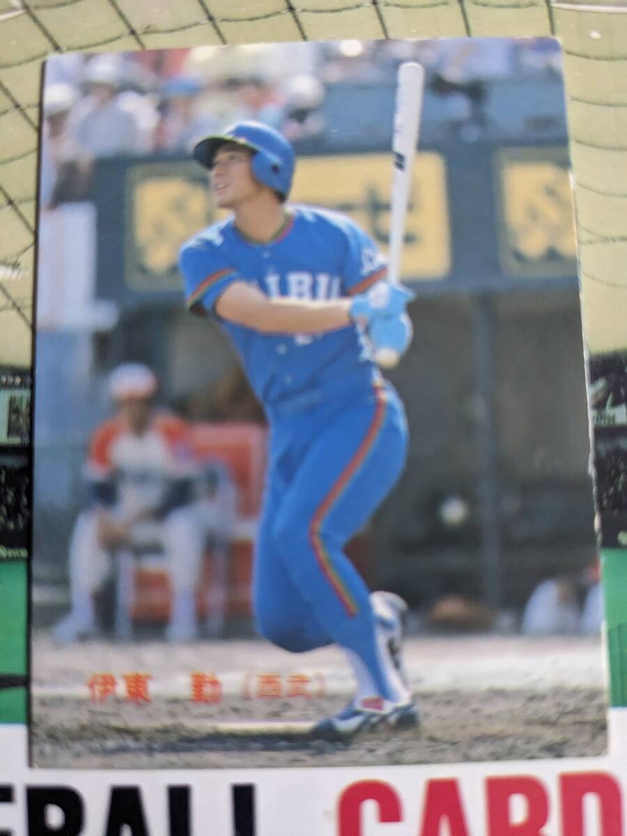 カルビー野球カード 89年 No.138 伊東勤 (西武) スポーツ選手