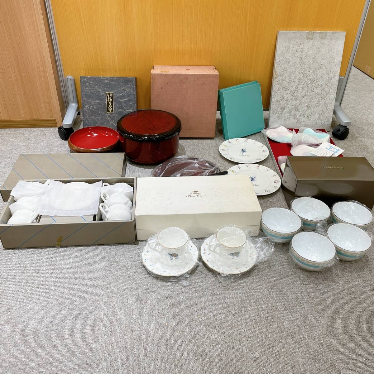 Yahoo!オークション -「ノリタケ 皿 未使用」の落札相場・落札 Yahoo!オークション -「ノリタケ 皿 未使用」の落札相場・落札