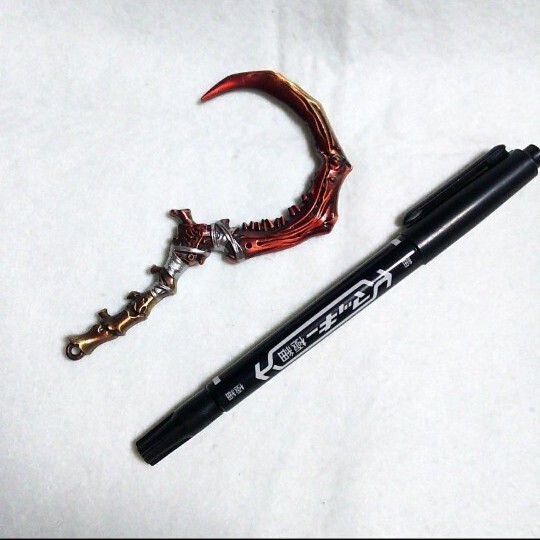 /6 武器 鎌 ドール用 フィギュア 金属製 ミニチュア