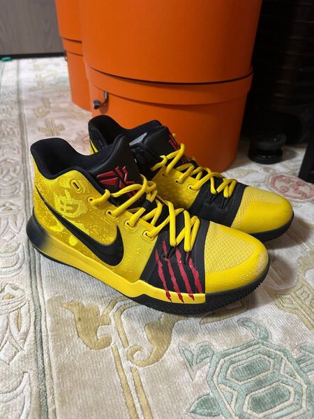激レア 体育館1〜2回使用 26.5cm KYRIE3 MAMBA MENTALITY NIKE ナイキ カイリー3 マンバ・メンタリティー AJ1692-700