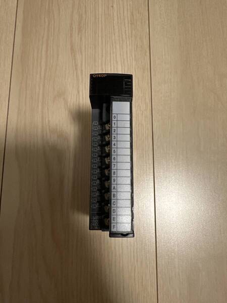 QY40P 三菱 PLC Q シリーズ 出力 ユニット シーケンサ (1)
