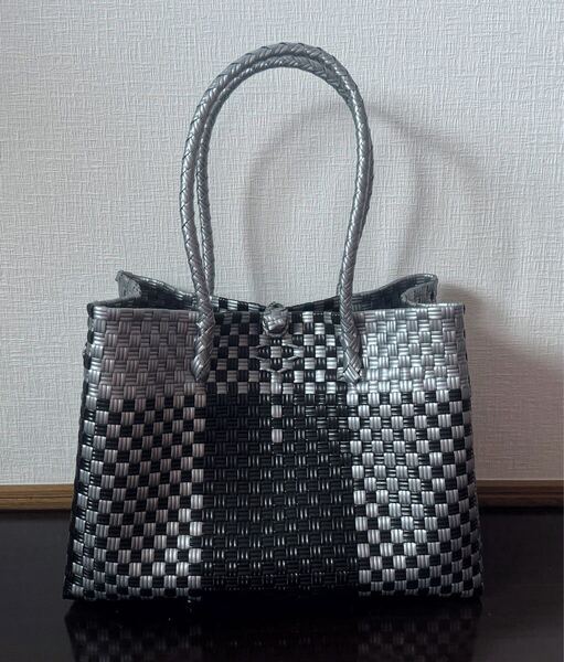 プラカゴ メルカド トートバッグ かごバッグ ハンドメイド 軽量 Lサイズ パサール シルバー ブラック