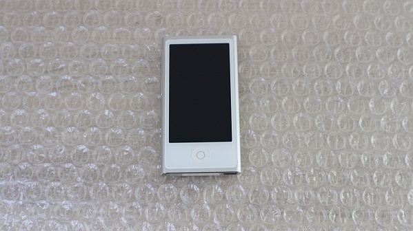 Apple iPod Nano 7th Generation 16GB MD480J from Japan silver
