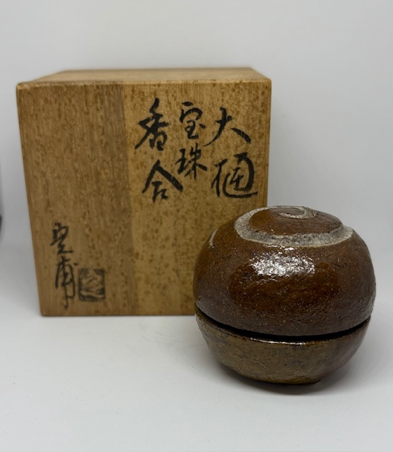 Yahoo!オークション -「茶道具 香合」(大樋) (日本の陶磁)の落札 Yahoo!オークション -「茶道具 香合」(大樋) (日本の陶磁)の落札