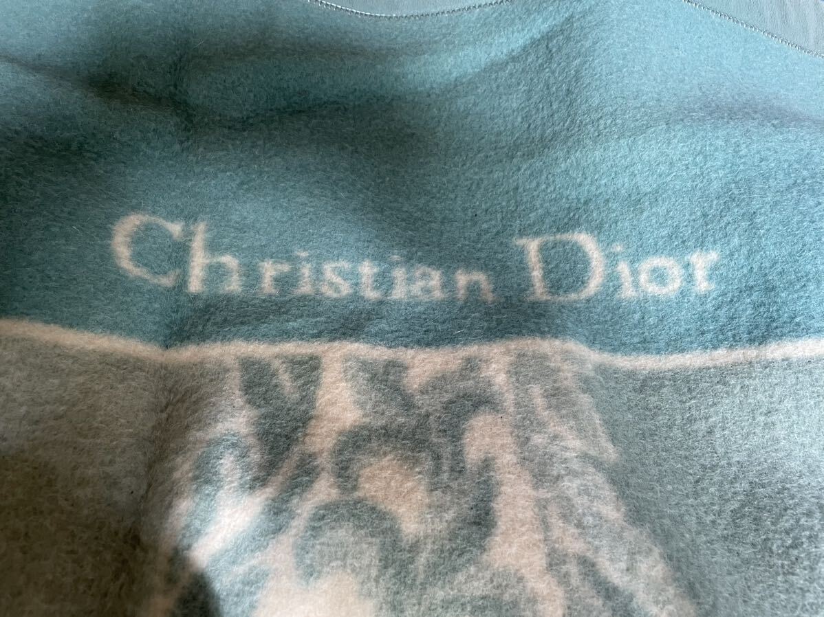 Yahoo!オークション -「(dior ディオール)」(毛布) (寝具)の落札 Yahoo!オークション -「(dior ディオール)」(毛布) (寝具)の落札