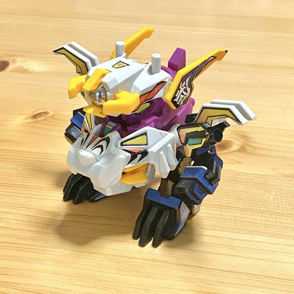 希少品 ビーダマン 爆外伝 ビーダアーマー 銕白虎 A-07 TAKARA タカラ ビーダカプセルシリーズ ボンバーマン ダークネスドラゴン 鉄