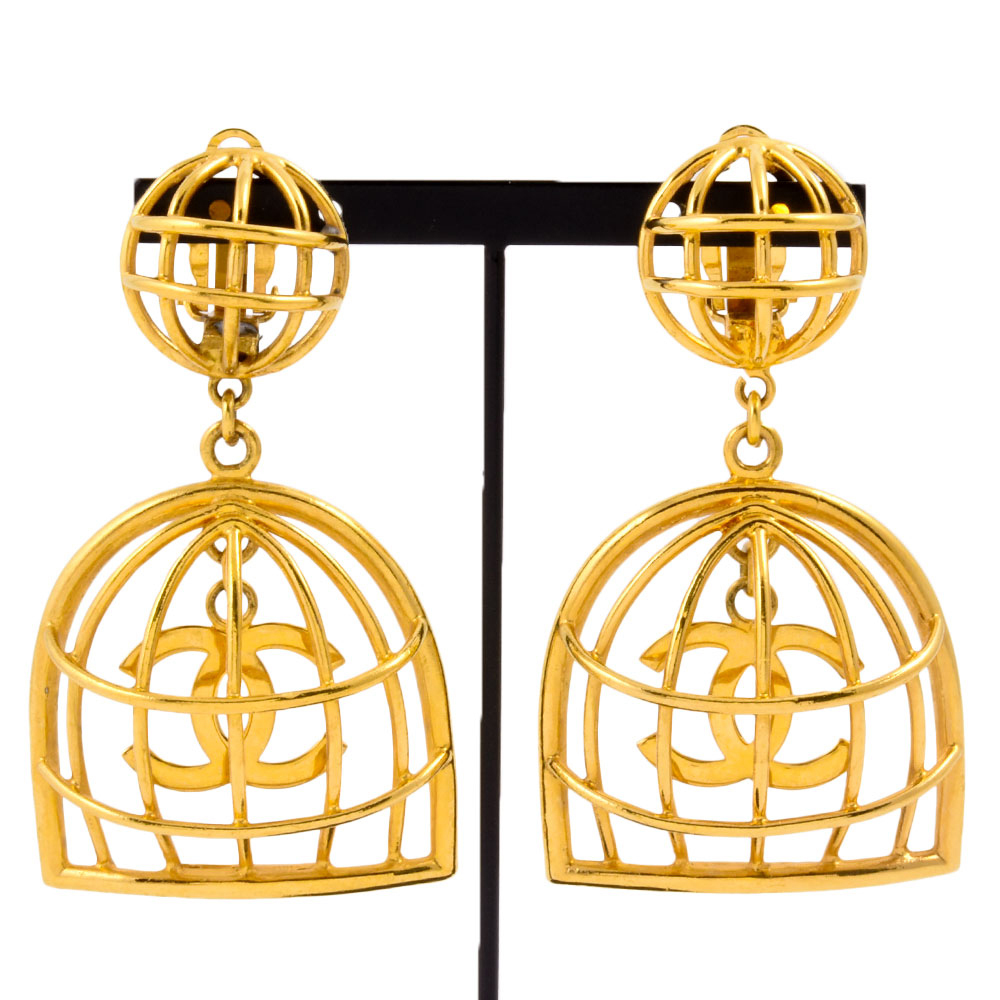 シャネルイヤリング　ビンテージ CHANEL シャネルヴィンテージ イヤリング 93□A 溶岩 ココマーク