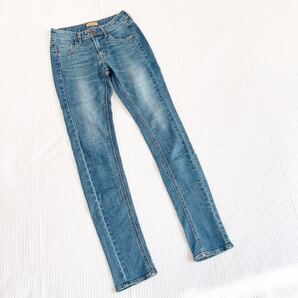 ★美品★Heart Marketハートマーケット美脚デニムパンツ ジーンズ スリムSSサイズ レディース ボトム美ライン スキニーパンツXSサイズ