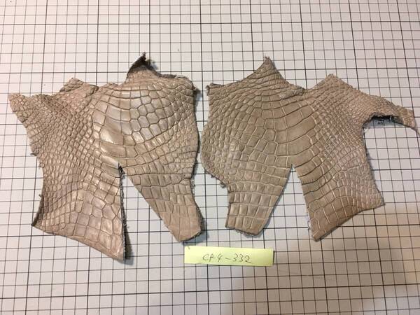 CR4-332★マットナチュラルフォックス最高級ポロサスクロコダイルレザークラフトはぎれハギレバイカーズアイテムUSB印鑑SDカードケース