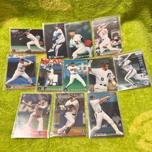 カルビー　プロ野球カード　　12枚