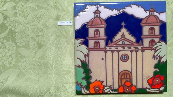 1027-4 米国製 ハンドペイント タイル 鍋敷き(15×15㎝)PACIFIC BLUE TILE SANTA BARBARA -10th MISSION FOUNDED 1786