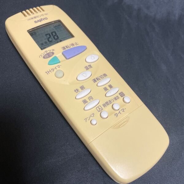 I9323 返品可 動作品 清掃済み SANYO サンヨー エアコンリモコン RCS-SH2