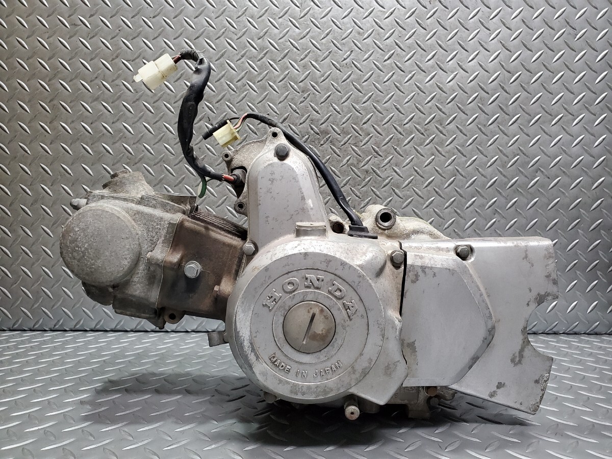 ホンダスーパーカブC50Eセル付12Vエンジン実働車外し ホンダスーパーカブC50Eセル付12Vエンジン実働車外し
