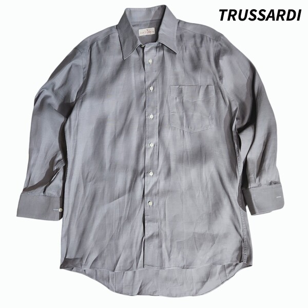 TRUSSARDI ロゴ刺繍・長袖シャツ・グレー・スーツやジャケパンスタイル向け 83877
