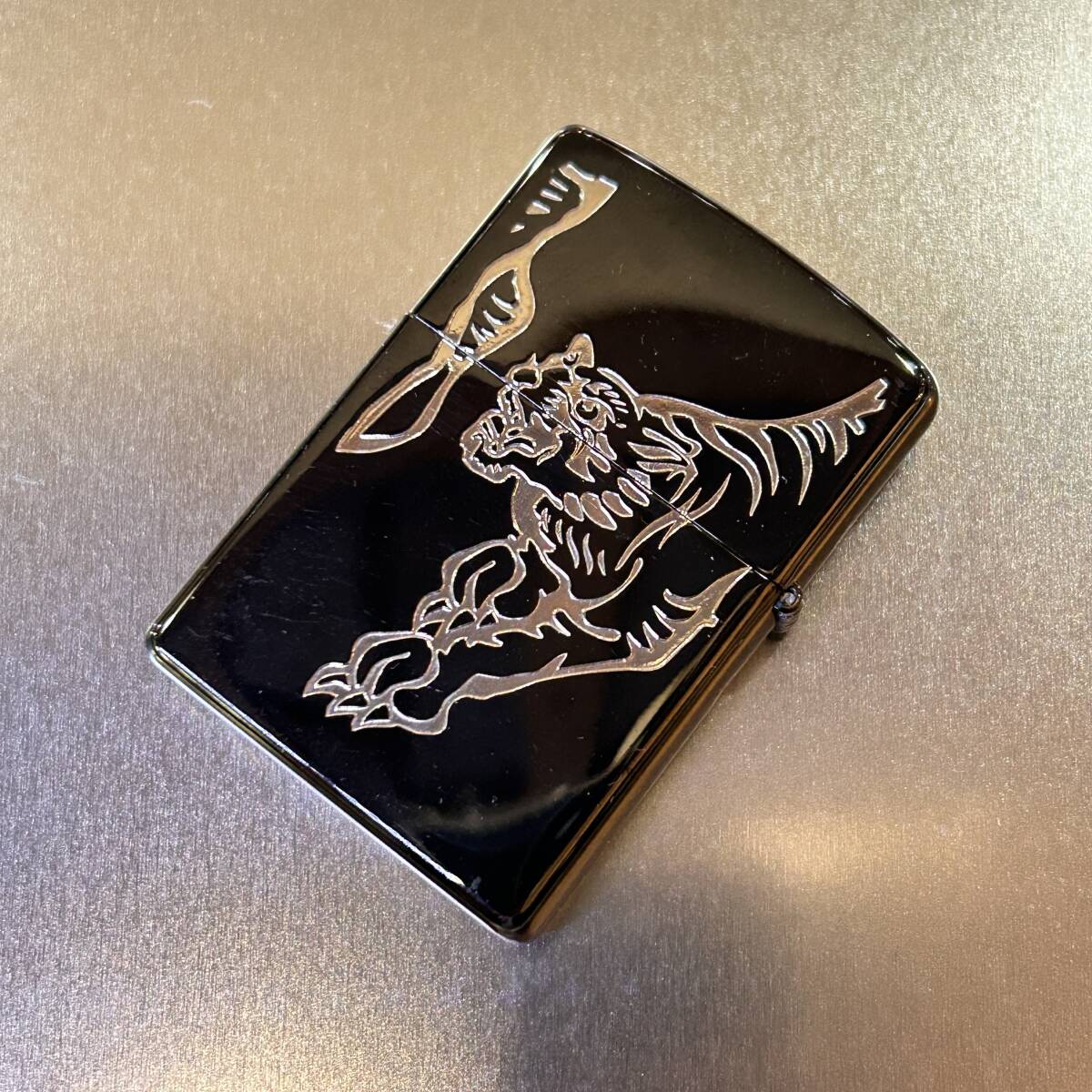 【史上最も激安】 2025年最新】Yahoo!オークション -zippo 虎柄の中古品・新品・未 その他
