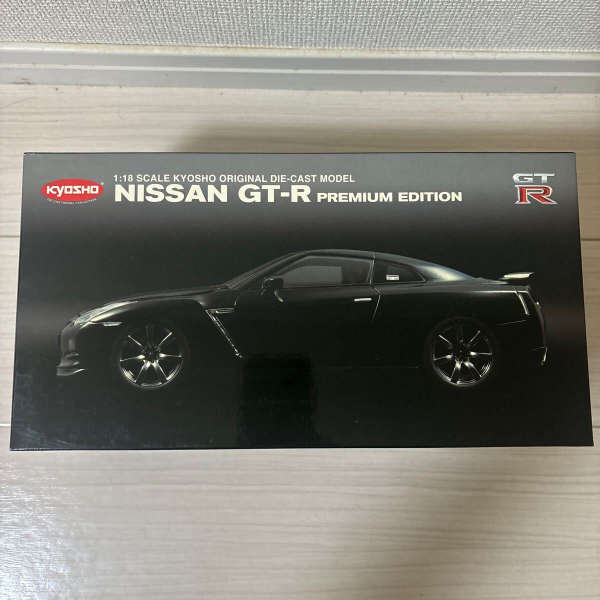 Yahoo!オークション -「gt-r r35 1 18」(乗用車) (京商)の落札 Yahoo!オークション -「gt-r r35 1 18」(乗用車) (京商)の落札
