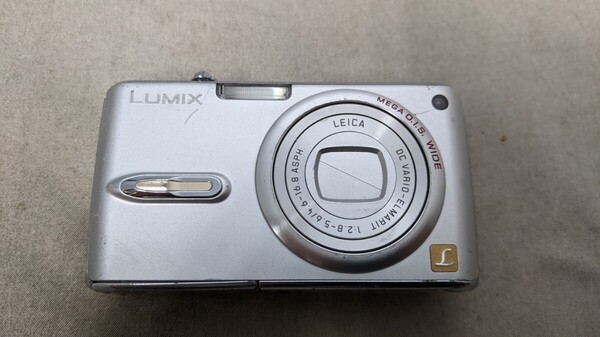 H2155 Panasonic LUMIX DMC-FX07 コンパクトデジタルカメラ 小型デジカメ/パナソニック/ルミックス 簡易確認OK 動作品 現状品 送料無料