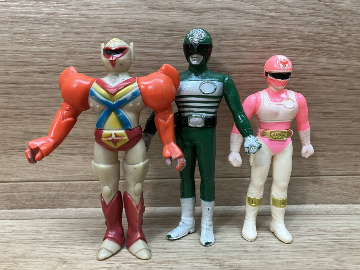 Yahoo!オークション -「デンジマン ソフビ」(ビンテージ) の落札 Yahoo!オークション -「デンジマン ソフビ」(ビンテージ) の落札