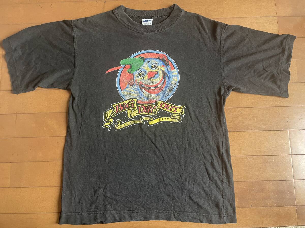 Yahoo!オークション -「オアシス」(Tシャツ) (記念品、思い出の Yahoo!オークション -「オアシス」(Tシャツ) (記念品、思い出の