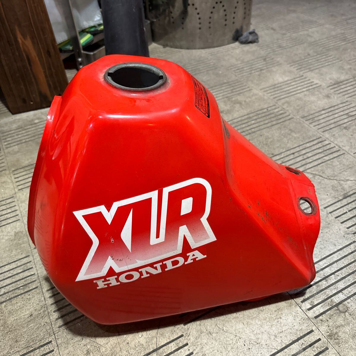 Yahoo!オークション -「xlr250 タンク」(ホンダ用) (タンク)の Yahoo!オークション -「xlr250 タンク」(ホンダ用) (タンク)の