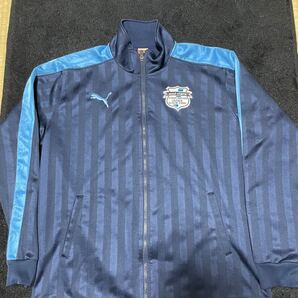 即決 ゆうパック匿名送料無料 サッカー Jリーグ J3 アスルクラロ沼津 ジャージ ジャケット プーマ製 Mサイズ ネイビー 紺色