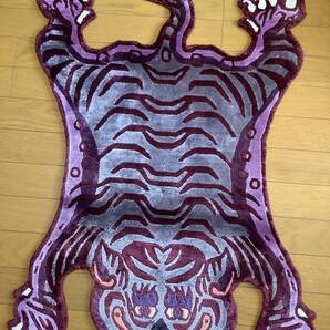 SALE《 本物 1点物 新品 》 チベタンタイガー チベット絨毯 シルク Mサイズ 約90cm 手織り h