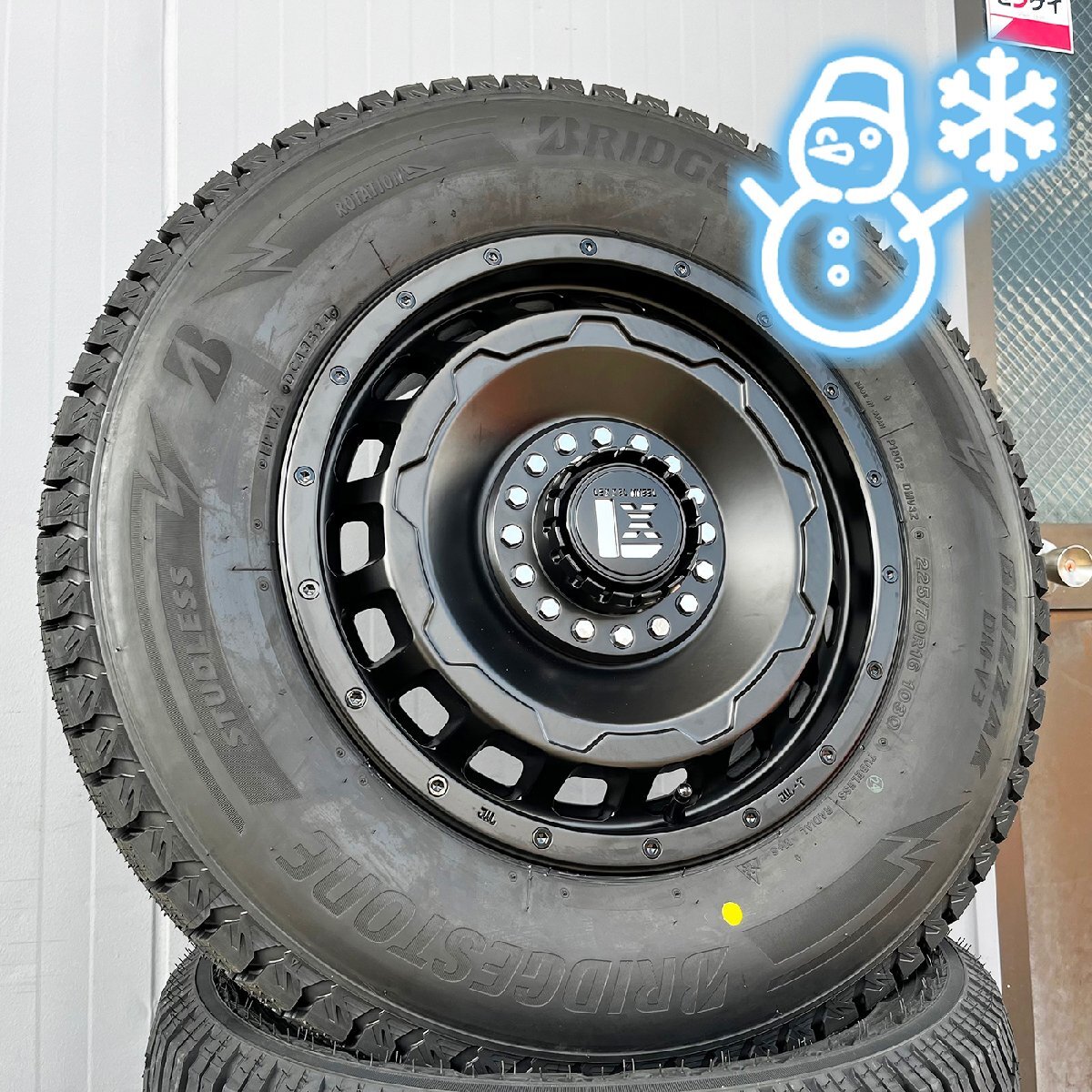 スタッドレスタイヤ 16インチ CX5 cx-5 ブリヂストン ブリザック DM-V3 225/70r16 215/70r16 タイヤホイールセット スワッガー スタッドレスタイヤ 16インチ CX5 cx-5 ブリヂストン ブリザック DM-V3 225/70r16 215/70r16 タイヤホイールセット スワッガー