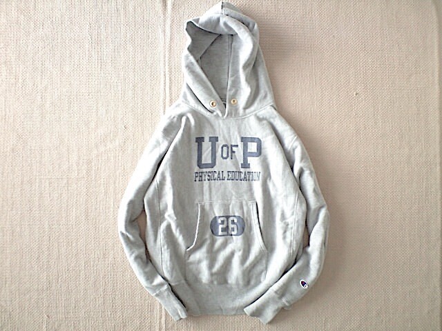 即決 復刻 青タグ Mサイズ Champion REVERSE WEAVE プルオーバー パーカー グレー U of P 染み込みプリント サラリータイプ