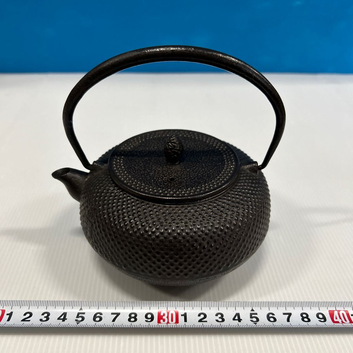 新品、未使用品 南部水沢日新堂 千田 新吉造 15型アラレ 南部鉄瓶