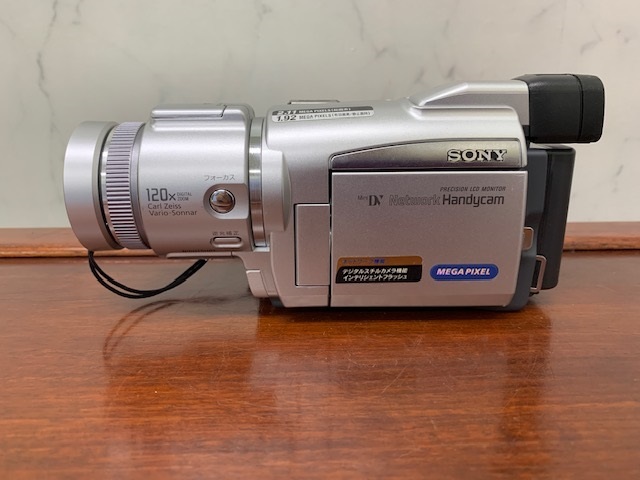 Yahoo!オークション -「ビデオカメラ ソニー dcr-trv70」の落札 Yahoo!オークション -「ビデオカメラ ソニー dcr-trv70」の落札