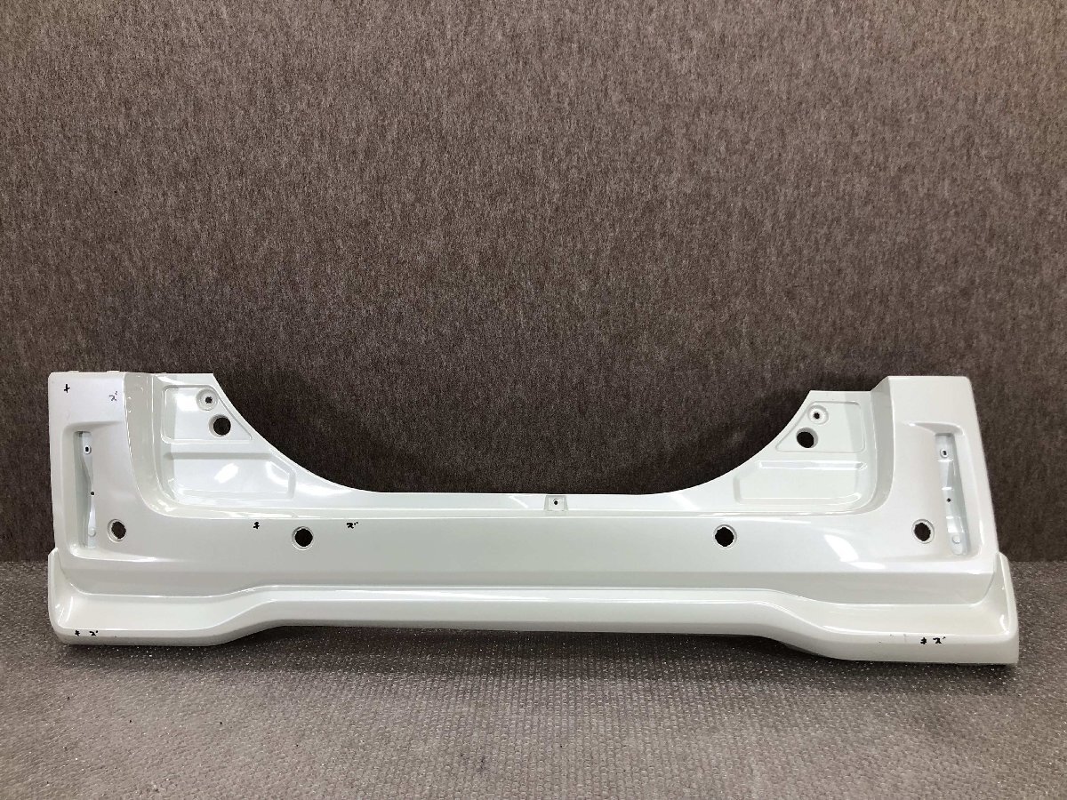 スズキ スペーシア カスタム MK94S リアバンパー 71811-53U5