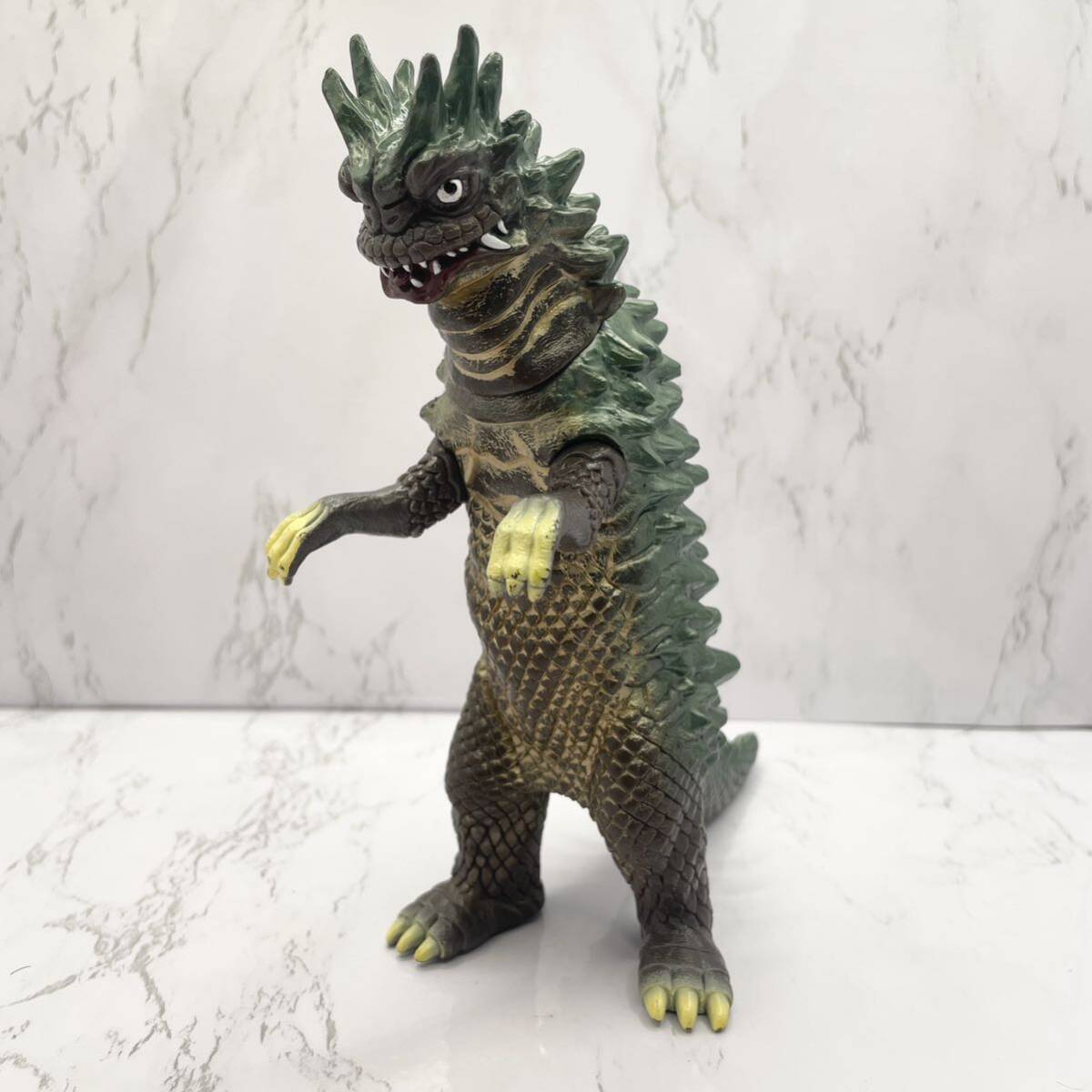 Yahoo!オークション -「ウルトラ怪獣ソフビ ベムラー Yahoo!オークション -「ウルトラ怪獣ソフビ ベムラー