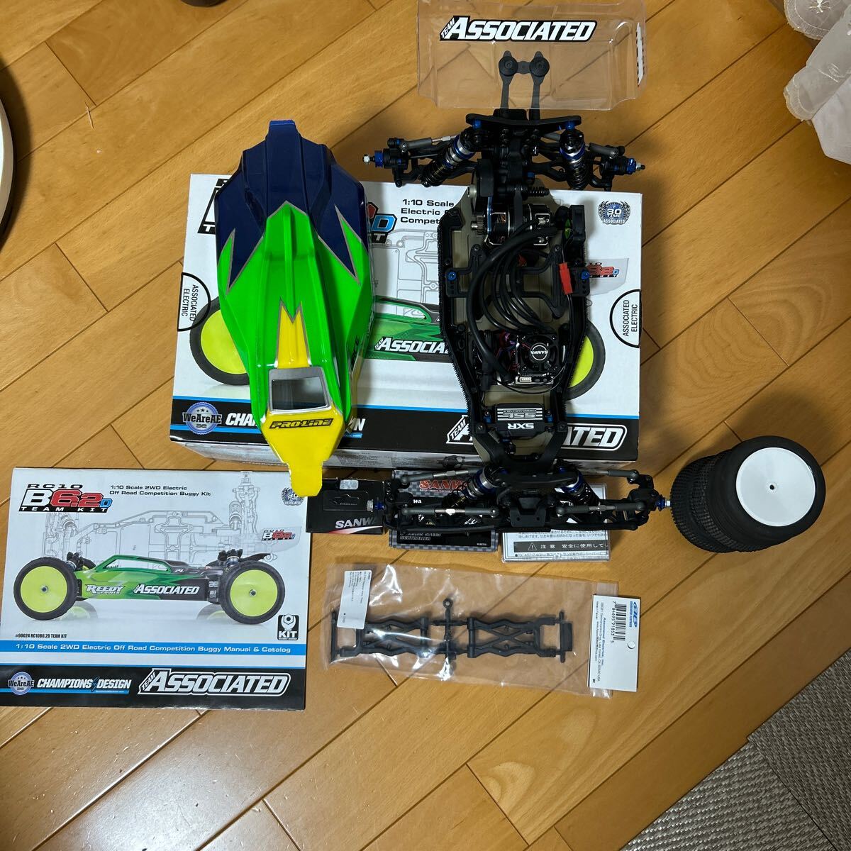 Yahoo!オークション -「アソシ b6」(完成品(電動)) (自動車)の Yahoo!オークション -「アソシ b6」(完成品(電動)) (自動車)の