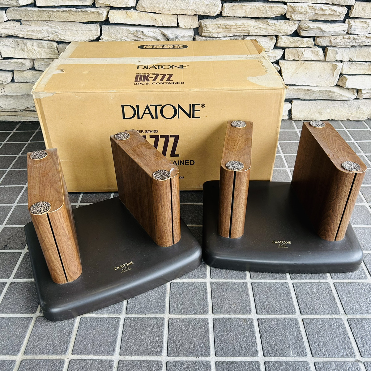 Yahoo!オークション -「スピーカースタンドdk-77」の落札相場 Yahoo!オークション -「スピーカースタンドdk-77」の落札相場