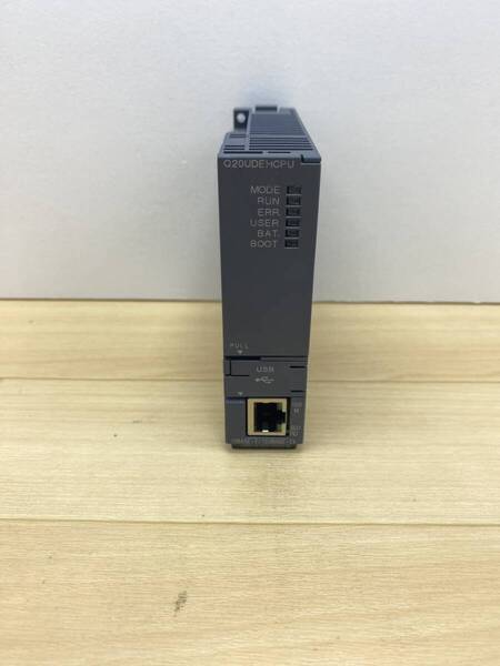 Q20UDEHCPU 中古・動作保証 三菱電機 管理番号:37M1-30 4